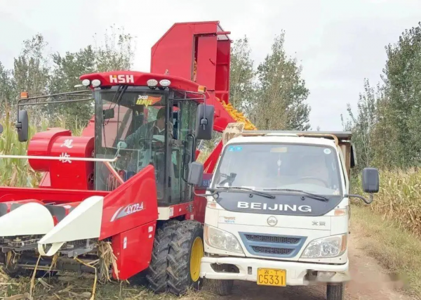多雨之秋農(nóng)機人各顯神通 盡最大可能確保“三秋”農(nóng)機化生產(chǎn)